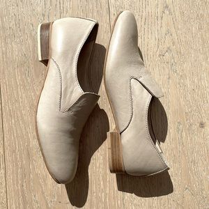 Natural leather loafers size 37 by Catherine Malandrinò. Never worn.